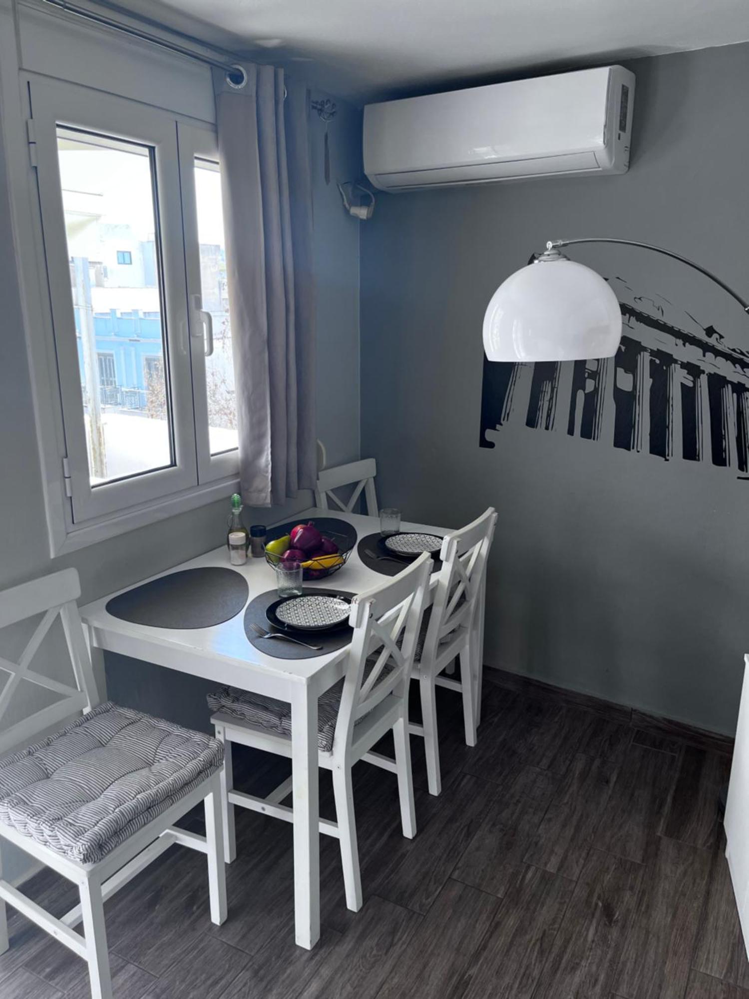 Cozy Studio Apartment In The Heart Of Athen Eksteriør bilde